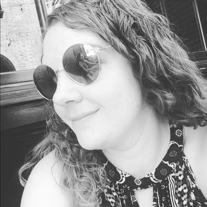 Meet your Posher, Molly